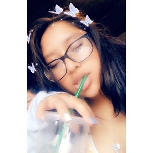 Meet your Posher, Yaritza